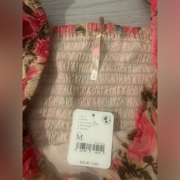 Free People Floral Cropped Top Smocked Back Size M - Picture 5 of 8